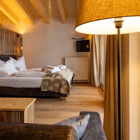Hotel Rezia La Villa  Ngoại thất bức ảnh