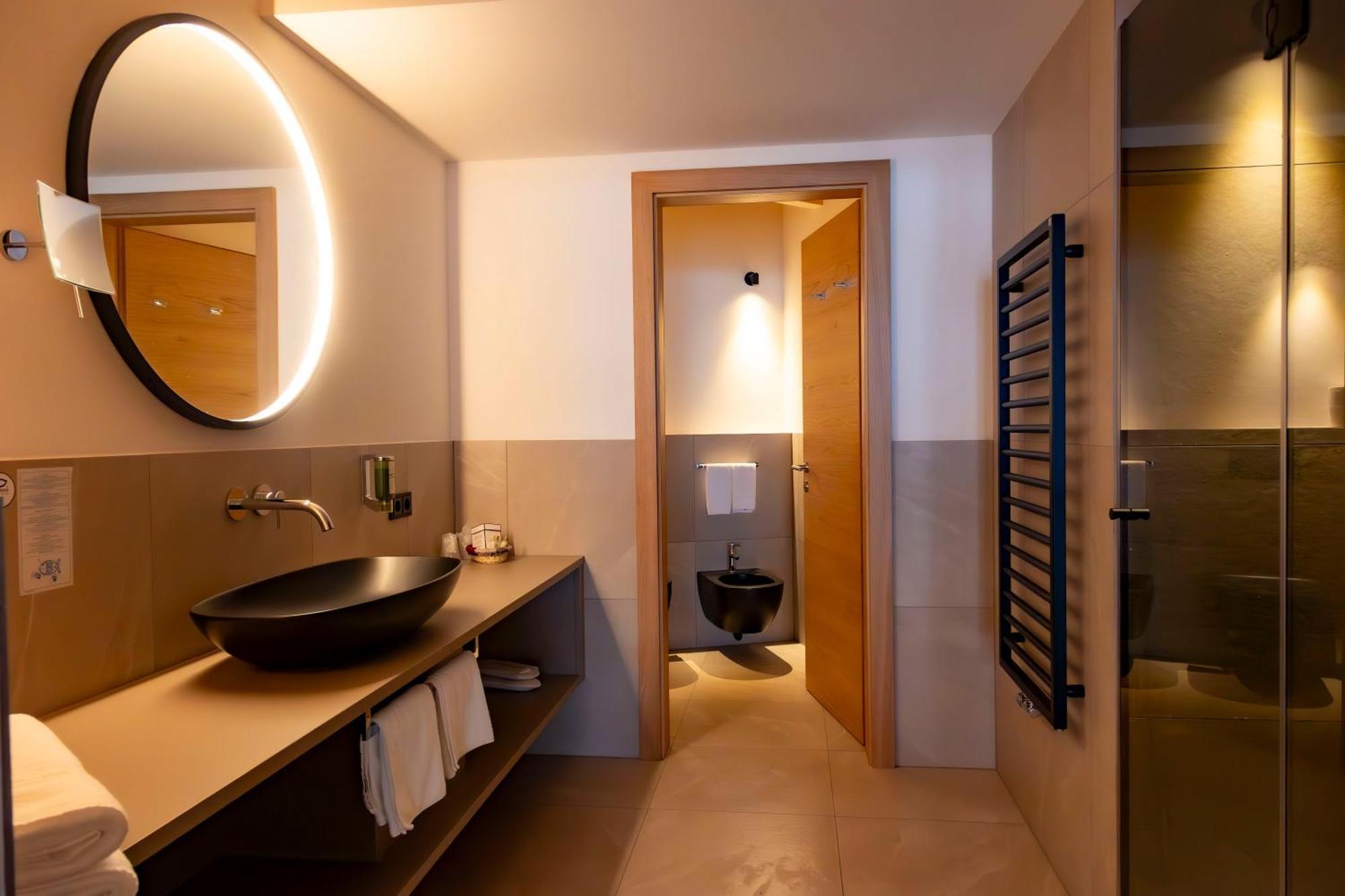 Hotel Rezia La Villa  Ngoại thất bức ảnh