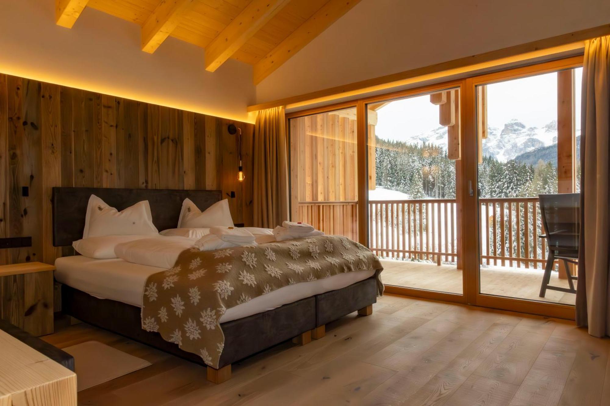 Hotel Rezia La Villa  Ngoại thất bức ảnh