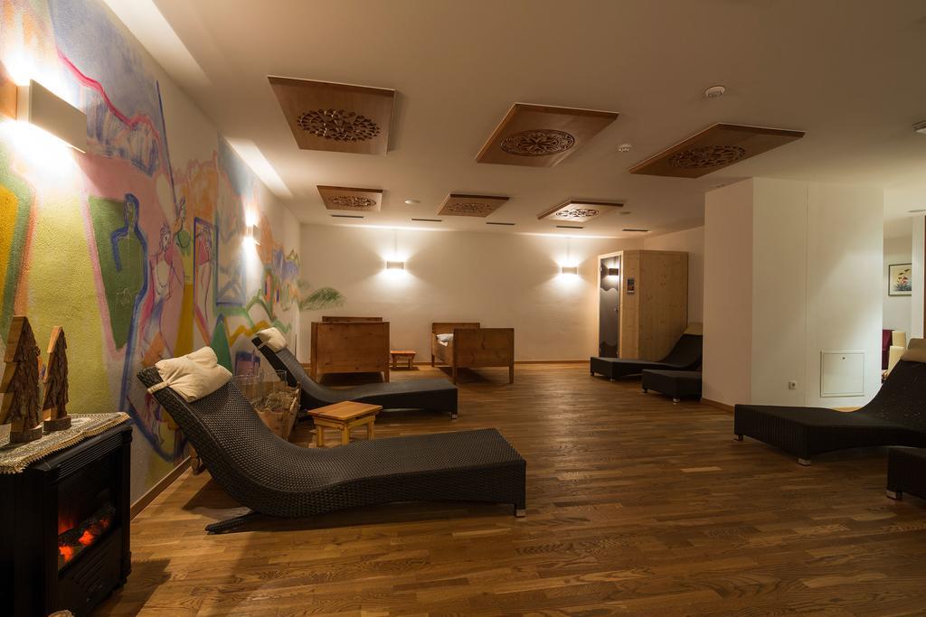 Hotel Rezia La Villa  Ngoại thất bức ảnh