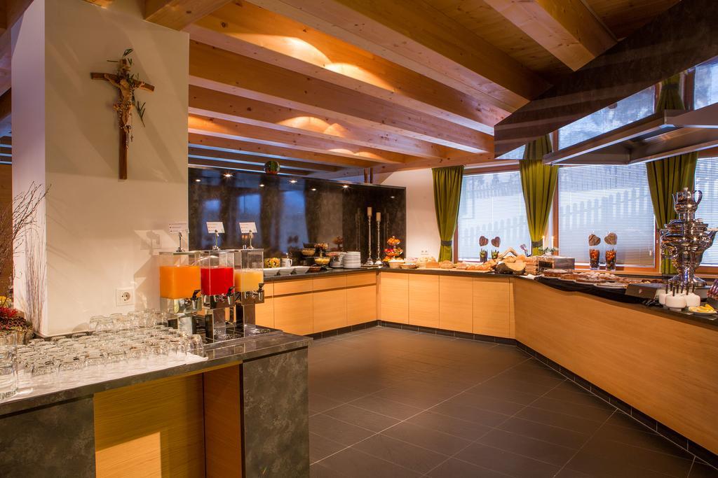 Hotel Rezia La Villa  Ngoại thất bức ảnh