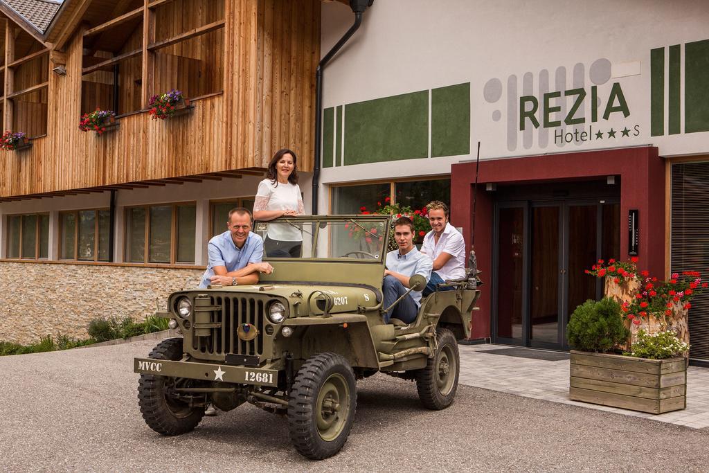 Hotel Rezia La Villa  Ngoại thất bức ảnh